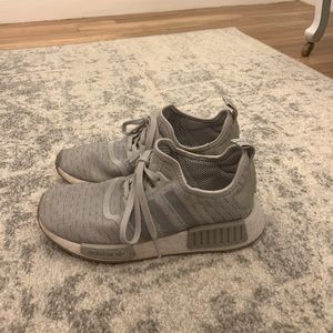 NMD R1 Shoes Grey Two / Grey Three / Cloud White